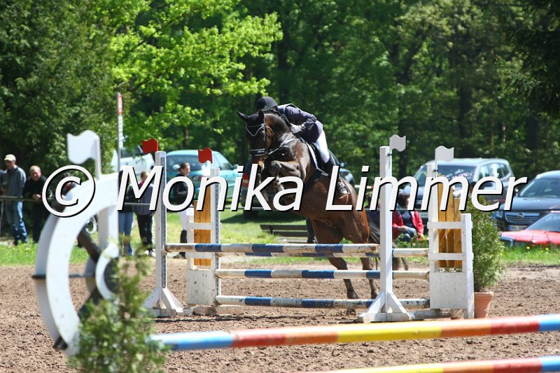 104M8287_Jack Sparrow_SpringWB E.JPG